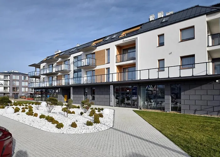 Przystan Lägenhet *